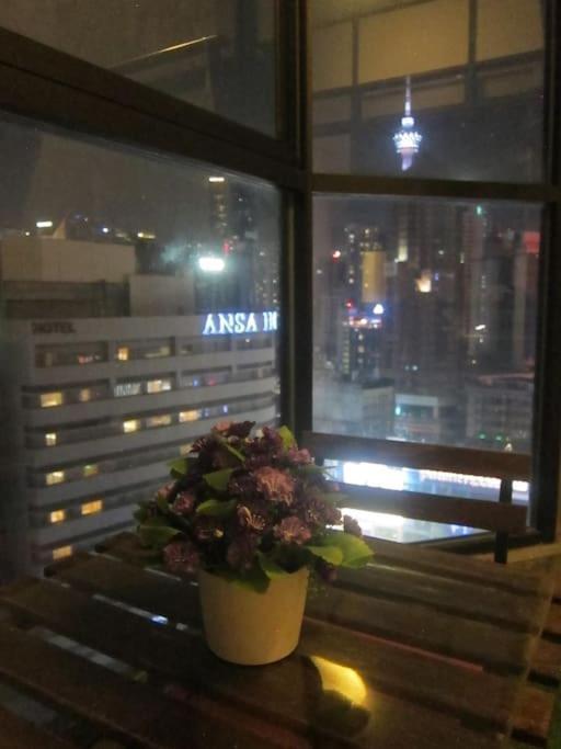 Fahrenheit Condo Bukit Bintang Kl 2R By Roseline Kuala Lumpur Exterior foto